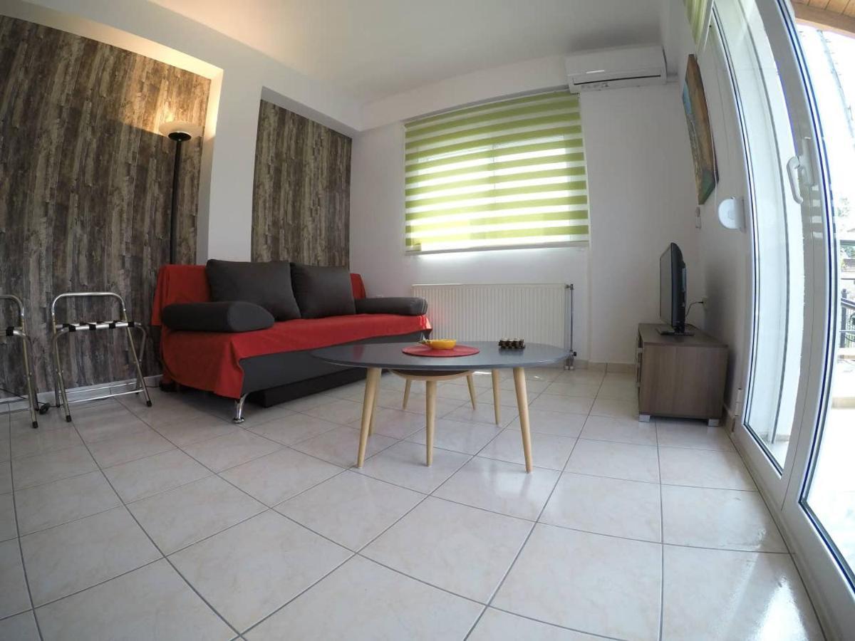 Queen Super Beauty Apartment Янина Экстерьер фото